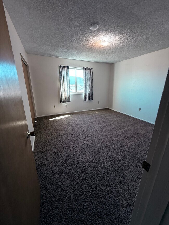 Foto del edificio - 1216 W Montana St