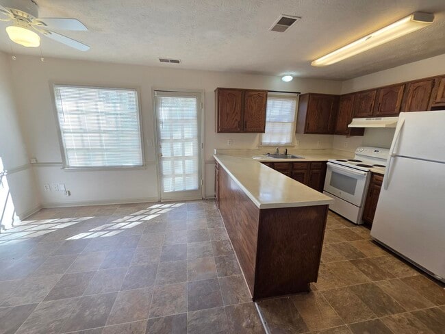 Photo - 4346 Redgate Rd Townhome