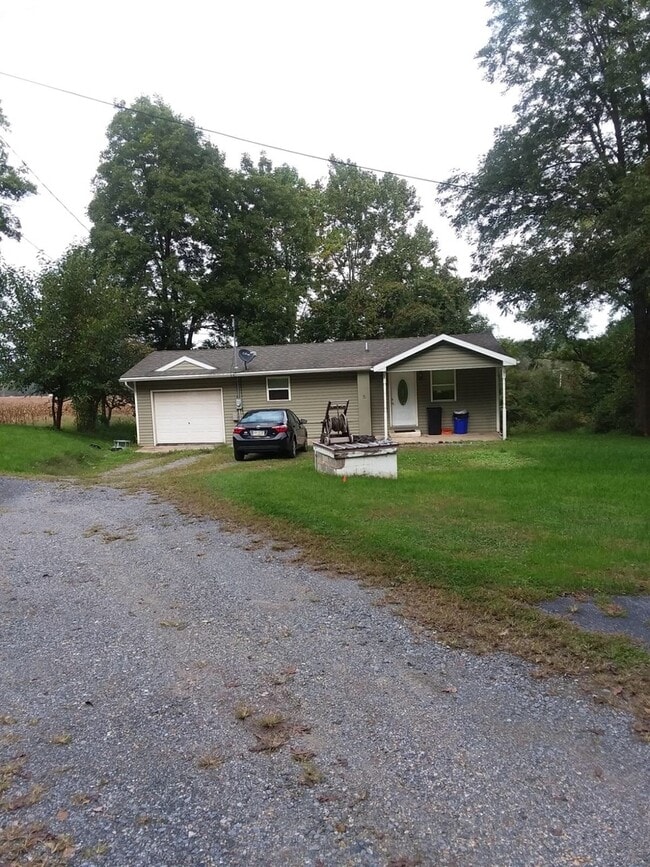 Building Photo - Enjoy this 2 bedroom Dillsburg County home