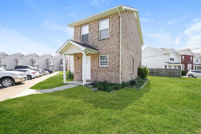Building Photo - 4080 Nir Shreibman Blvd