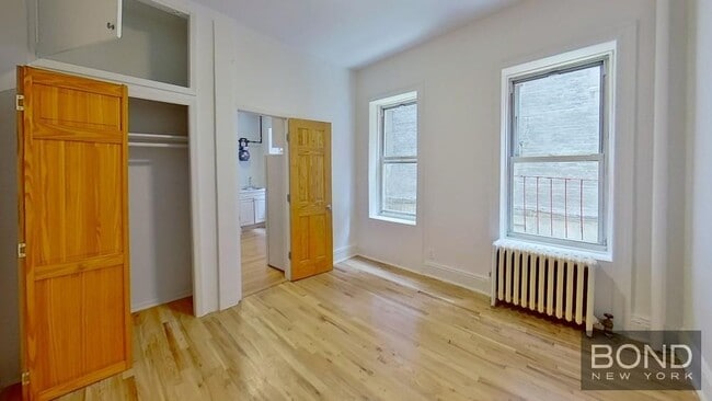 Building Photo - 230-232 Thompson Street