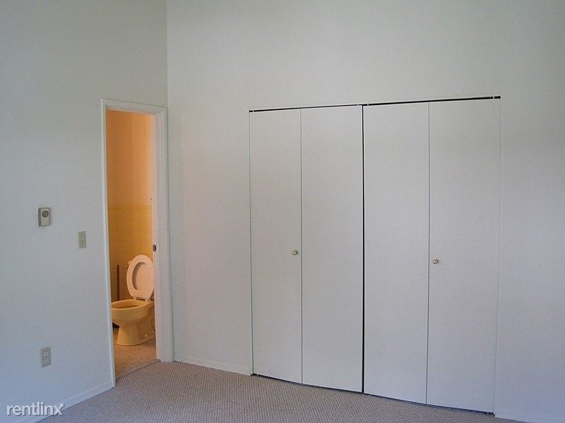 Building Photo - 1 br, 1 bath Condo - 4 Farview Terrace 17