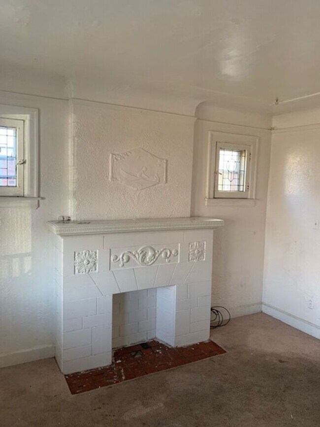 Foto del edificio - Beautiful Flat Section 8 Accepted