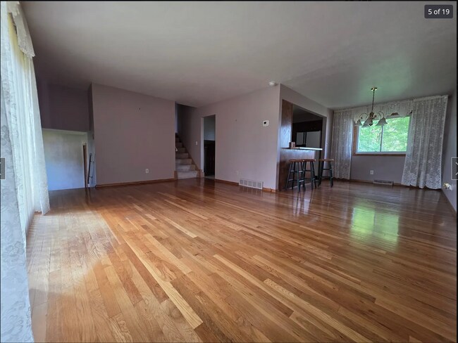 Foto del edificio - 2908 Bowmen Ln