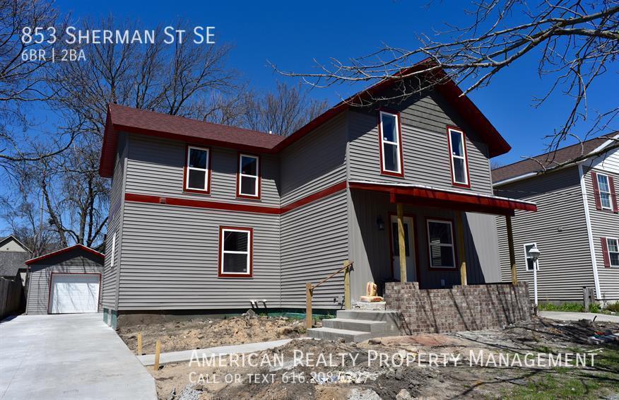 Foto principal - 853 Sherman St SE