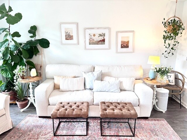 Foto del edificio - 1030 Marsh Ct Ln