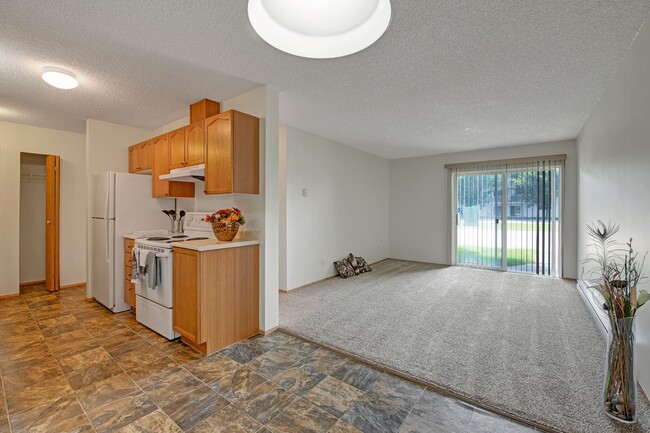 Spacious and bright living room - Sol Terrace