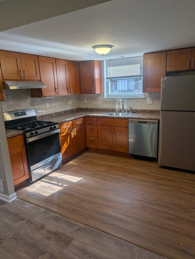 Foto del edificio - 2116 Strahle St
