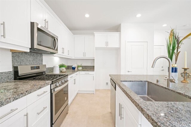 Building Photo - 6998 Silverado St