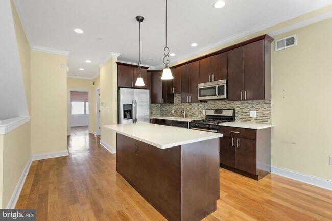 Foto del edificio - 725 N 20th St