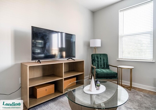 Building Photo - 545 Foster St