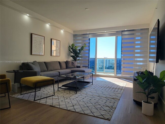 Foto del edificio - 2501 S Ocean Dr
