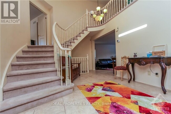 Building Photo - 39 Huntings End Ave