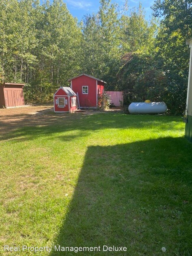 Foto del edificio - 3 br, 1 bath House - 34501 Highway 10