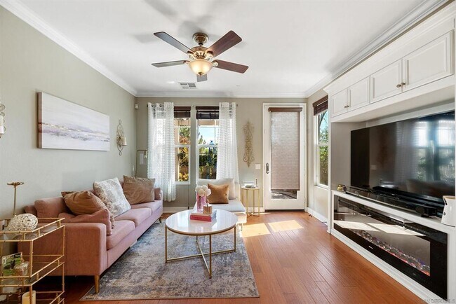 Foto del edificio - BEAUTIFUL 3BD/2.5BA Santee Home Available ...