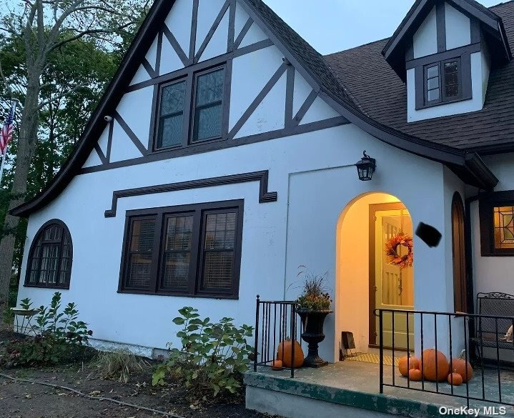 Primary Photo - 128 Maple Ave