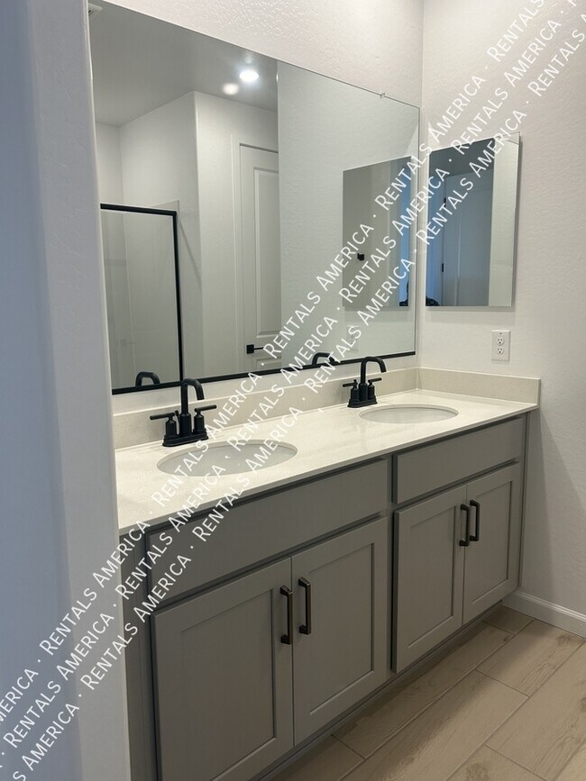 Foto del edificio - 5612 W Buist Ave