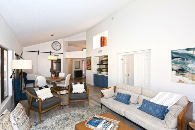 Foto del edificio - 9280 N 100th Pl