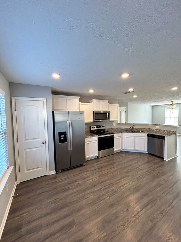 Foto del edificio - 1036 Leadville Dr