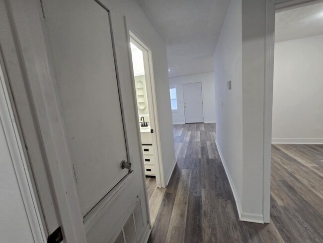 Foto del edificio - 334a Myer Ave