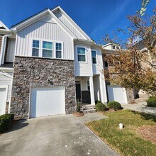 Building Photo - 1424 Southpoint Trl