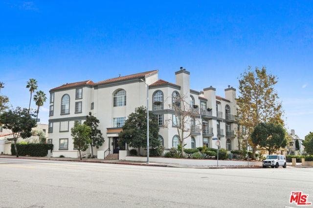 Primary Photo - 5848 West Olympic Boulevard Apt ##105, Los...