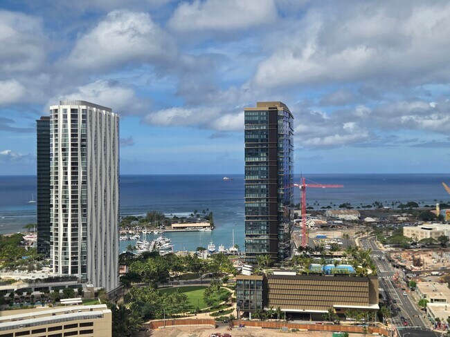 Foto del edificio - 909 Kapiolani Blvd