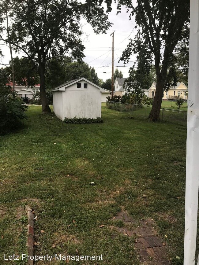Building Photo - 2 br, 1 bath House - 623 E Calhoun