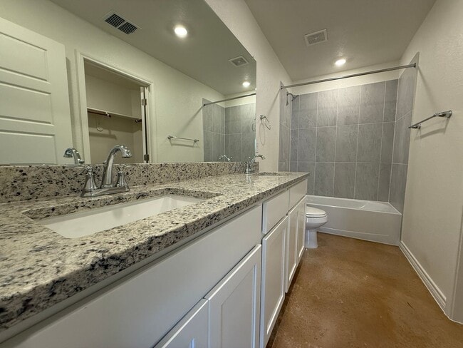 Building Photo - 1157 Lindsey Dr