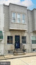 Building Photo - 2105 S Woodstock St