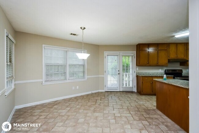 Building Photo - 105 Stone Creek Dr, Covington, GA 30016