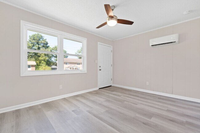 Foto del edificio - 4928 Galveston Drive ~ Jacksford