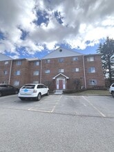 Building Photo - 7875 N Caldwell Ave