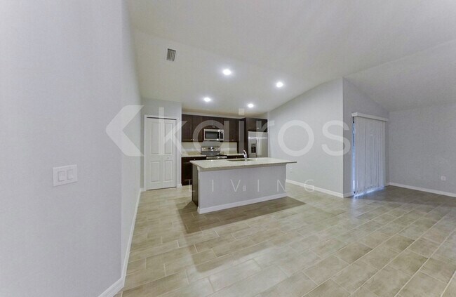 Foto del edificio - 227 Pennfield St