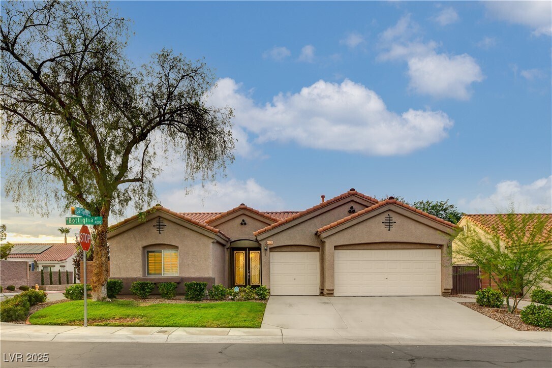 Primary Photo - 4056 Bottiglia Ave
