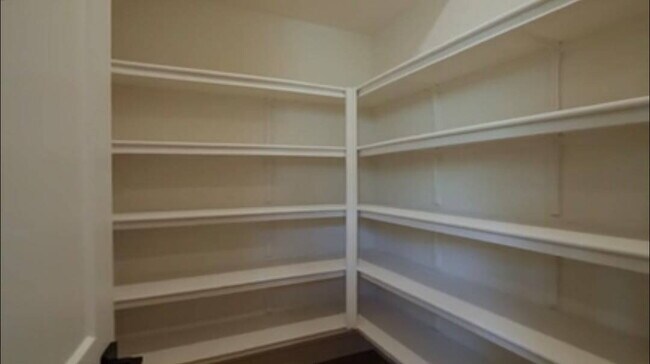 Foto del edificio - "Luxurious 3-Bed Oasis in Granite Bay with Elegant Finishes & Modern Comforts"