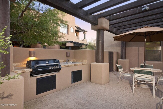 Foto del edificio - 28532 N 102nd St