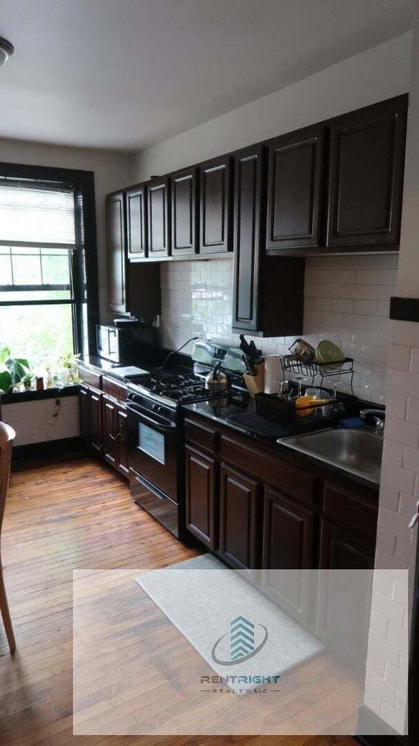 Foto del edificio - 1260 W Devon Ave