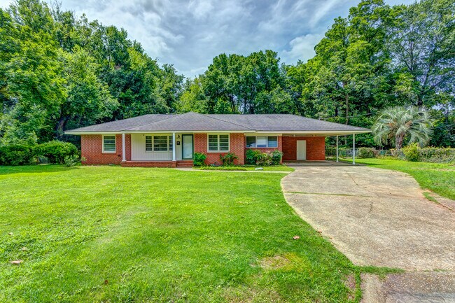 Building Photo - 3720 Pelzer Ave
