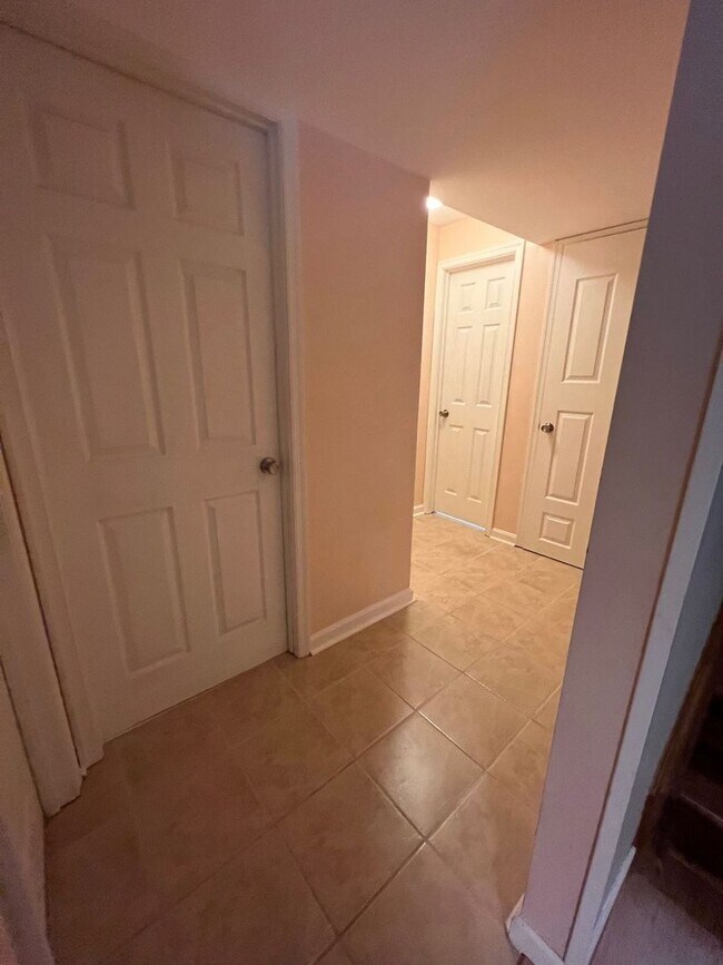 Foto del edificio - STAFFORD HOME - LARGE 5 BEDROOMS!