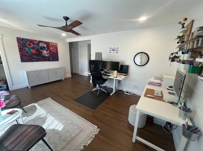 Foto del edificio - 692 W 1500 S