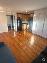 Building Photo - 37 Aldie St