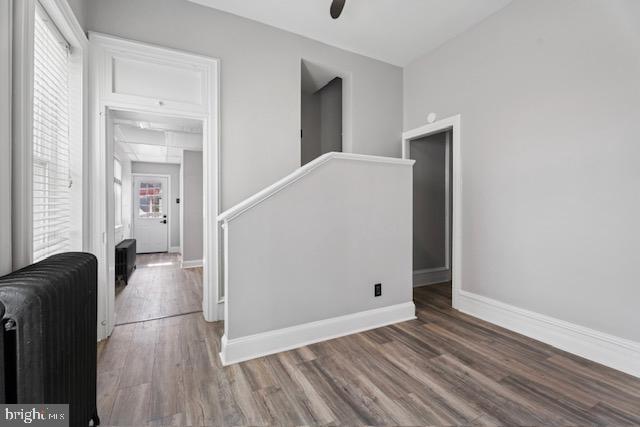 Building Photo - 325 E Hector St