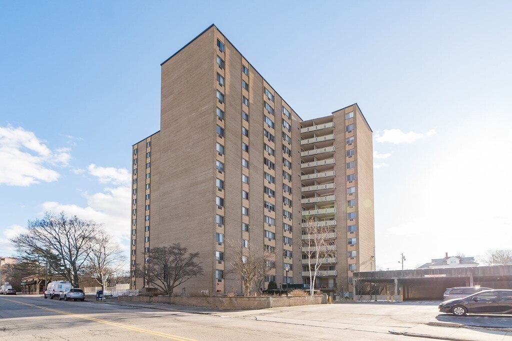 1025 Hancock St Unit 3L, Quincy, MA 02169 Condo for Rent in Quincy