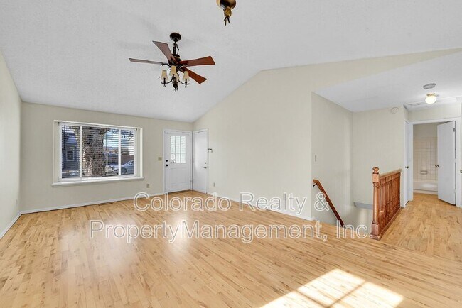 Building Photo - 12708 Julian Ct