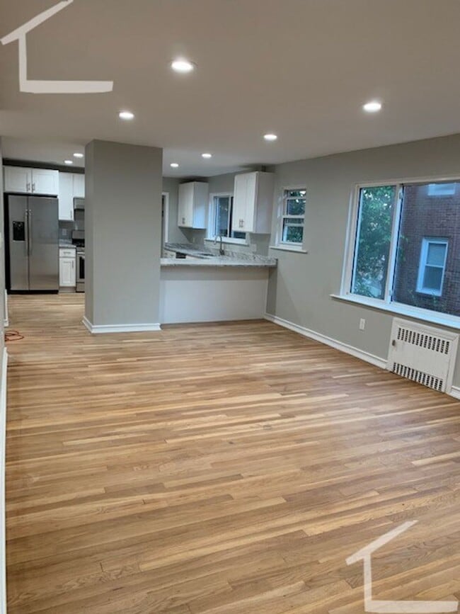 Photo - Renovated 3 bed in Brighton!!! Townhome