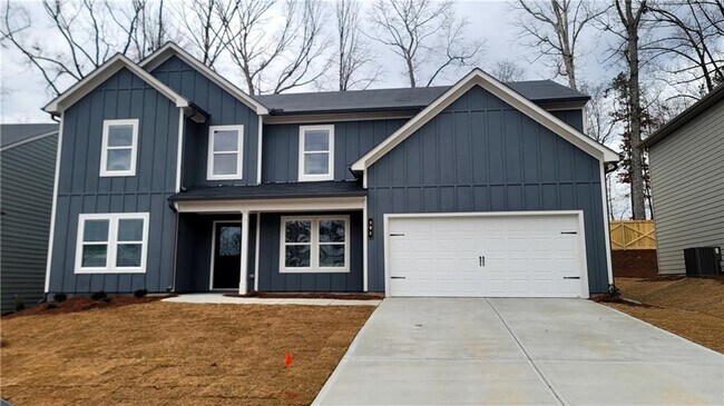 Foto del edificio - 394 Fox Creek Dr