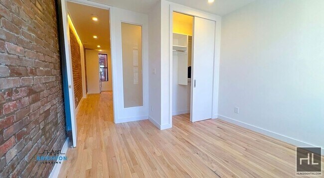 Building Photo - GUT-RENOVATED HELL'S KITCHEN 1BR NEAR COLU...