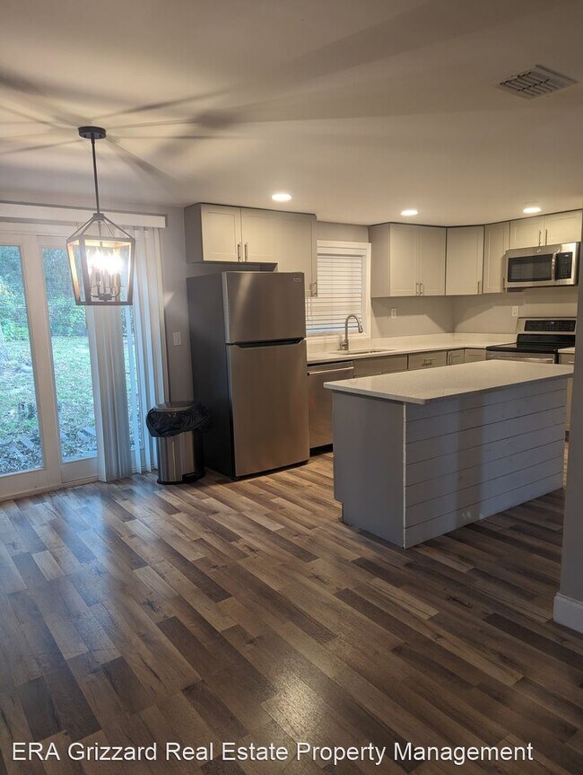 Building Photo - 2 br, 1 bath House - 1412 Pembrooke