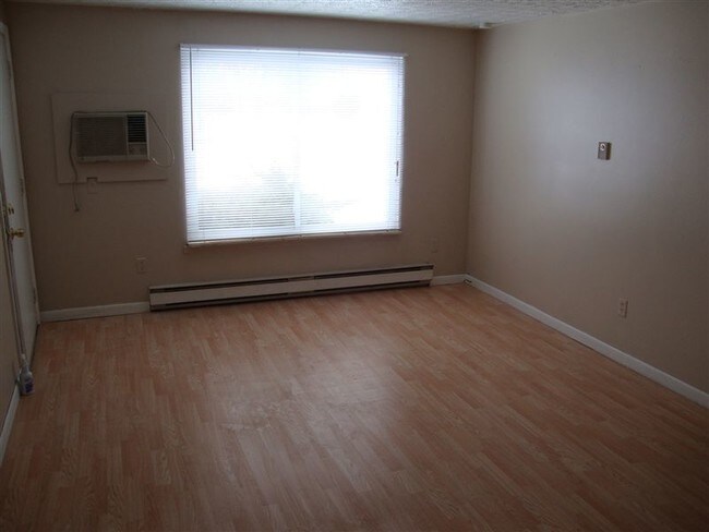 Foto del edificio - 12980 Gera Rd